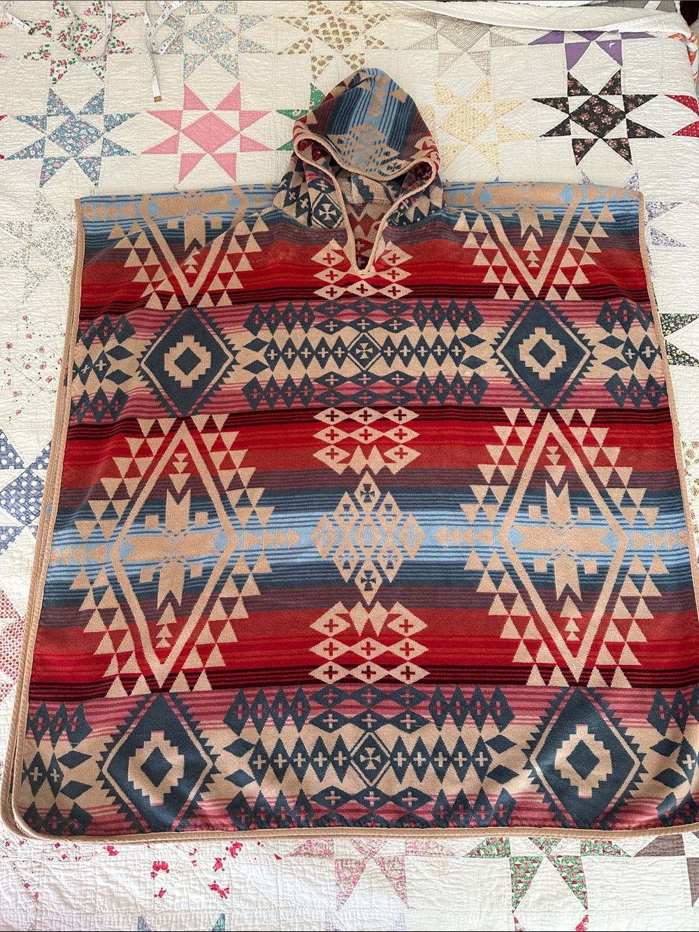 Pendleton Jacquard Adult Hooded Towel Canyonlands Poncho